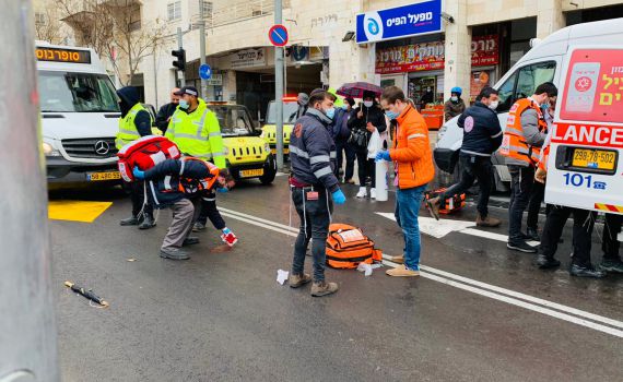 בת 60 נפגעה מרכב הסעות בירושלים – מצבה קשה