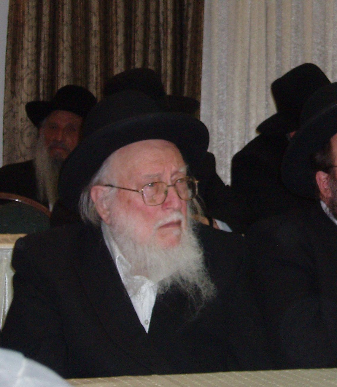 בזמן ההלווייה: נפטר 'זקן ראשי הישיבות' החדש