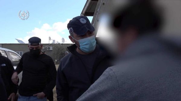 צפו: מעצר הנער הבדואי שחילל מצבות בבית הקברות