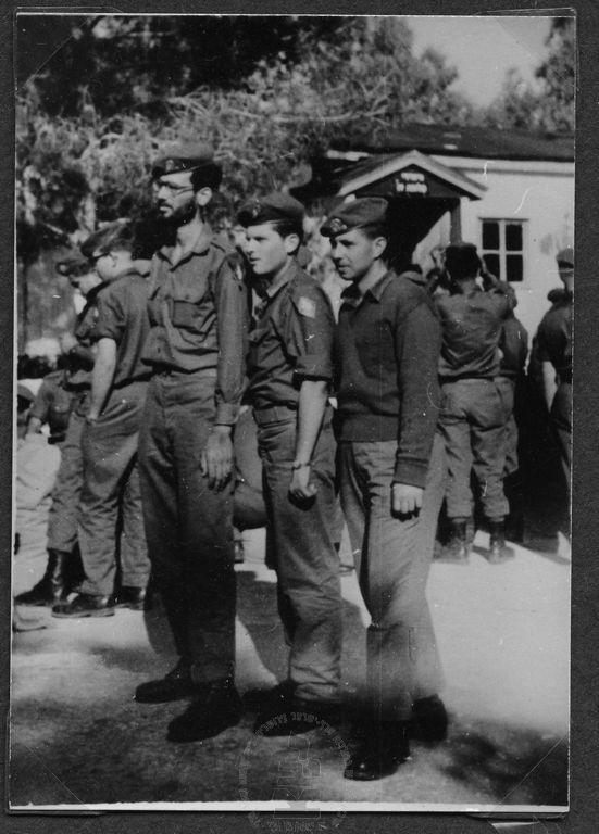 נחשפה תמונה מהטירונות של הרב עודד וולנסקי