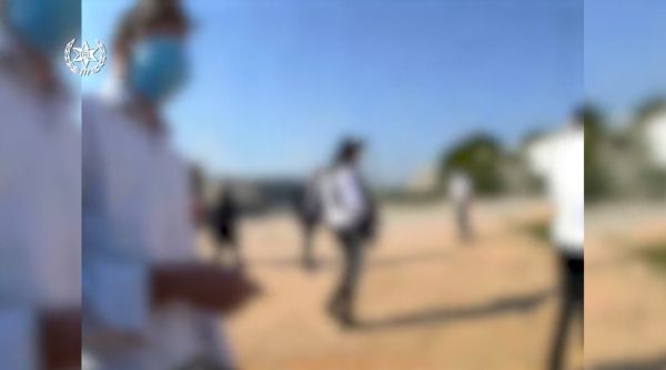 תיעוד: עימות בין חרדים ושוטרים שסגרו תלמוד תורה