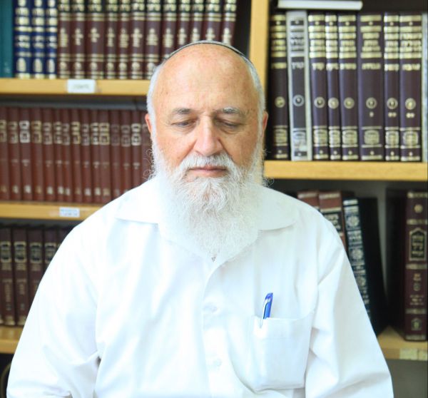 הרב קמינצקי: "להפסיק עם המלחמות ולהתאחד"