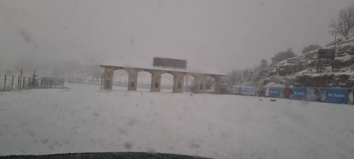 הסערה בעיצומה: שלג כבד בחרמון; מפלס הכנרת מזנק