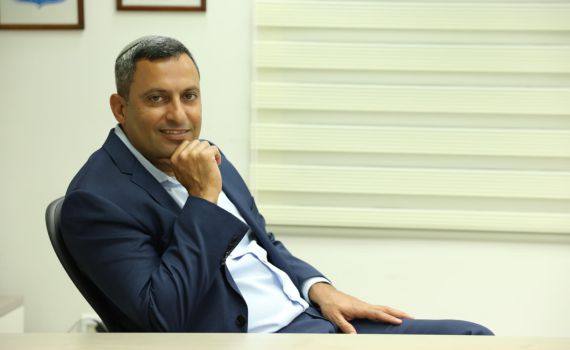 הכניסה של אלון דוידי משנה את חוקי המשחק הסרוג