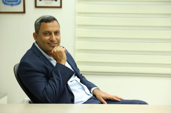 הכניסה של אלון דוידי משנה את חוקי המשחק הסרוג