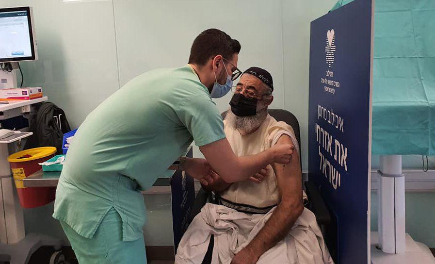 נתן כתף: אריאל זילבר התחסן נגד קורונה