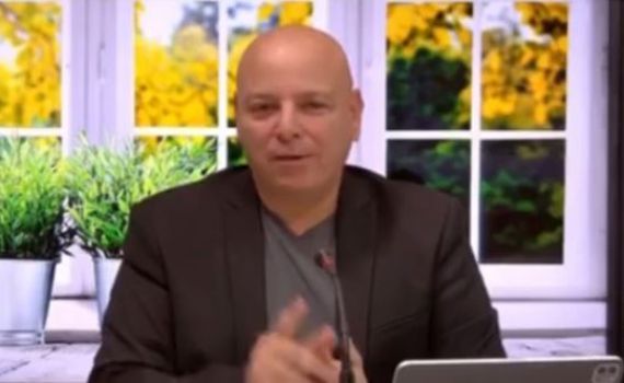 בשידור | צפו: המגיש קיבל הוראה להכנס לבידוד ועזב