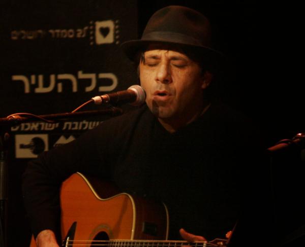 אורנה בנאי בפוסט מרגש לזכרו של מאיר בנאי