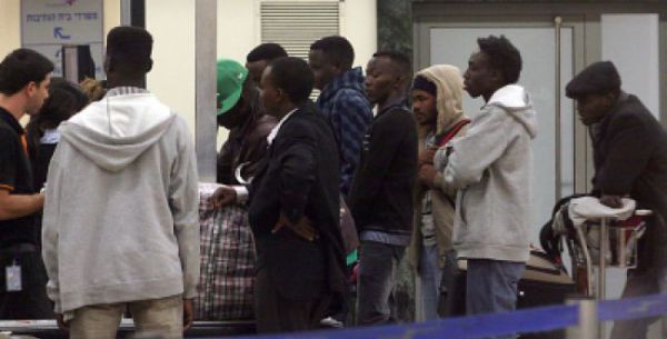 בתאגיד המליצו: לא לקרוא למסתננים מבקשי מקלט