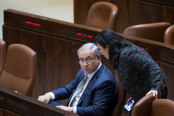 שקד לנתניהו: "בביטחון אין אופוזיציה וקואליציה?"