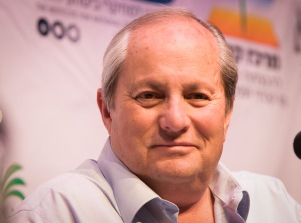 הנדל: "מקווה שסמוטריץ' לא יחזור לימינה"