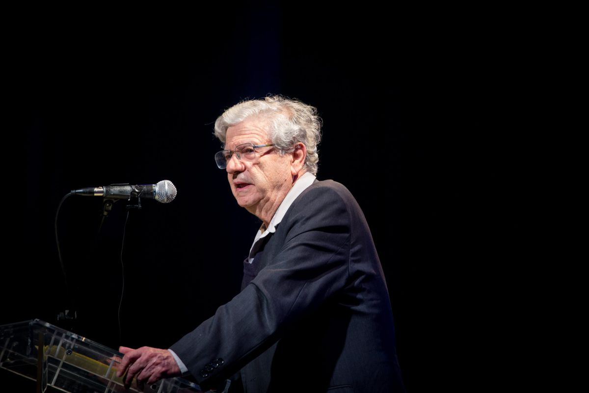 ההצעה המפתיעה של אהרן ברק ליריב לוין