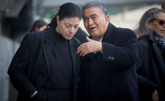 גירושין מכוערים: פרץ מאיים בתביעת דיבה על מיכאלי