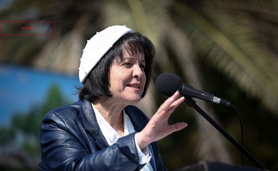 בית שמש: חברי המועצה יגבילו את ראש העיר בלוך