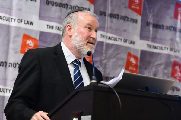 מנדלבליט התפרץ: יש נגדי הסתה, שיש לי דם על הידיים