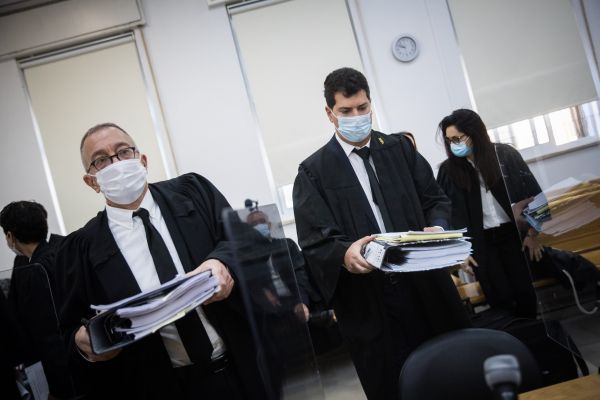 פרקליטי נתניהו: ראש הממשלה לא ביקש חסינות