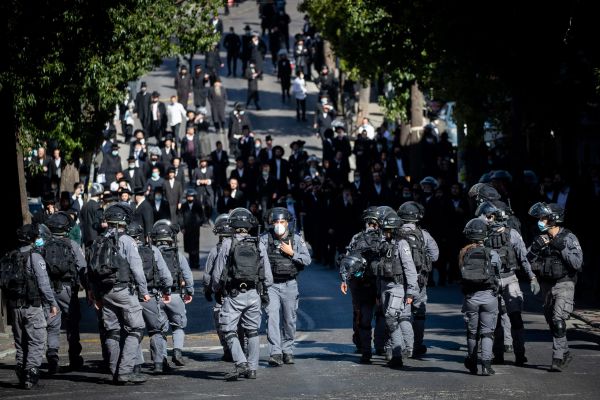 המשטרה פיזרה חתונה בת מאות משתפים