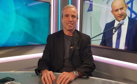 "שאף אחד לא יגיד לי שהוא ציונות דתית ואני לא"