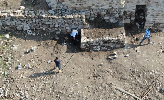 ההשתלטות הפלסטינית: הפכו אתר ארכיאולוגי – לבית