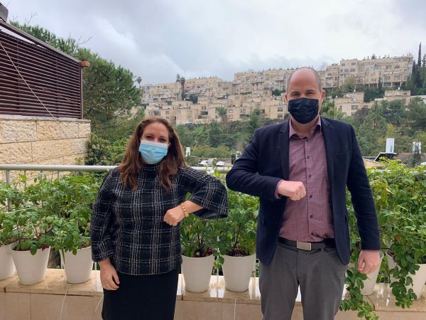 איתי גרנק פרש מהתמודדות ומצטרף לחגית משה