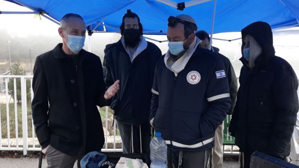 טרופר: נחפש דרך לפתרון הסדרת ההתיישבות הצעירה