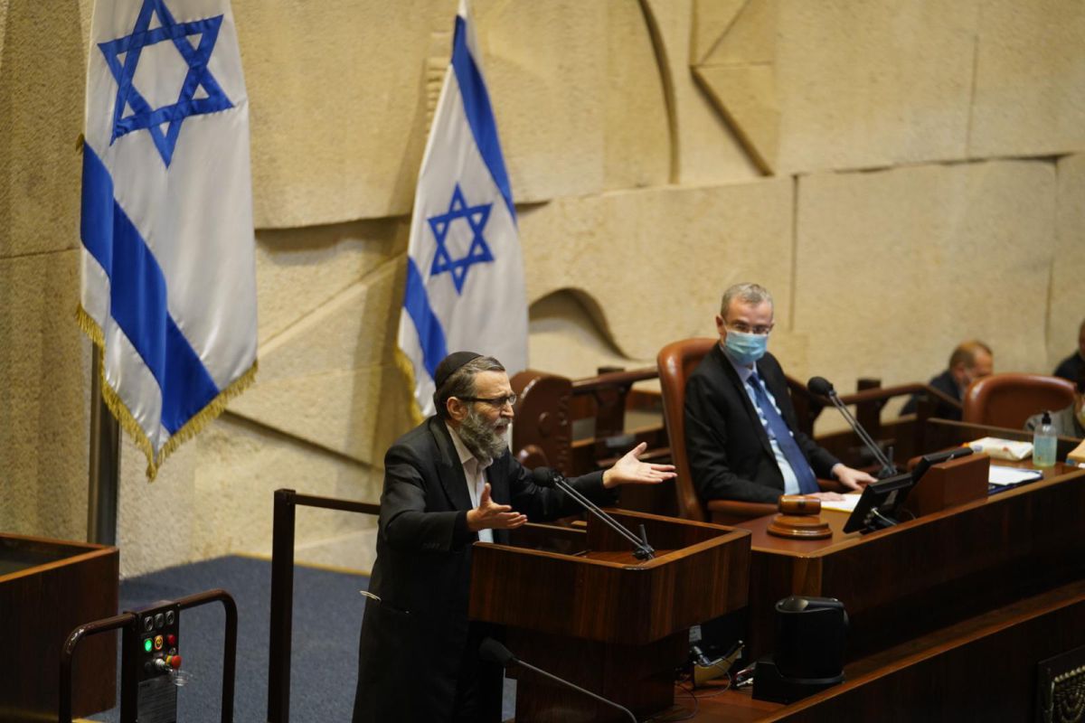 יריב לוין מסרב לכנס את המליאה ומציע פשרה