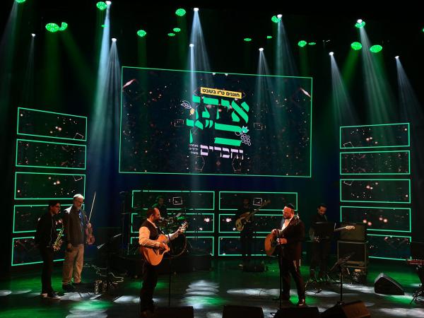 חגיגת ט"ו בשבט עם איתן כ"ץ וחברים. צפו