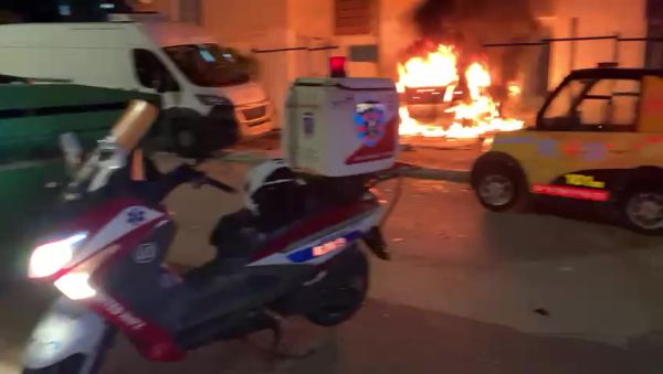 יבנה: נפתחה חקירה בעקבות פיצוץ ברכב חונה