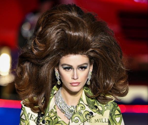 פאה לא רק לחרדיות: כוכבות בינלאומיות מדגימות