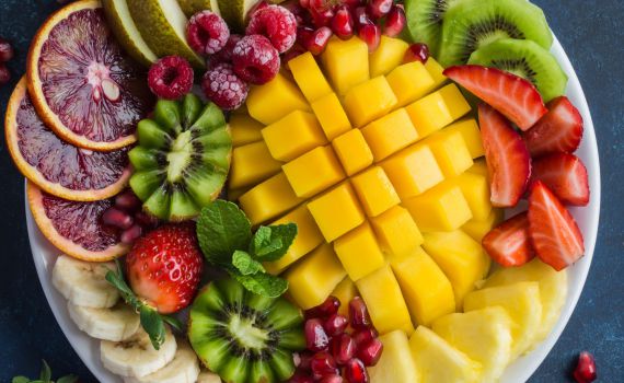 בול לט"ו בשבט: איך לחתוך פירות כמו מקצוענים?