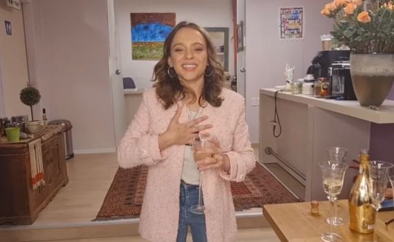 צפו: כך הגיבה שירה האס למועמדות בגלובוס הזהב