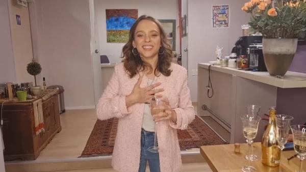 צפו: כך הגיבה שירה האס למועמדות בגלובוס הזהב