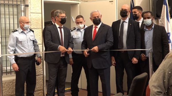 "אביא תכנית למגזר הערבי, מצפה מכחול לבן שיאשרו"