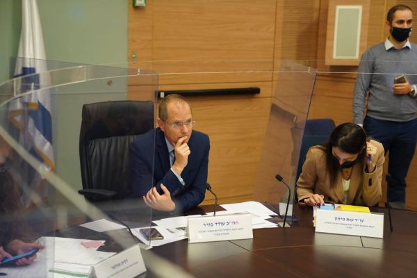 משבר החקלאות: "פורר וליברמן מזלזלים בחקלאים"