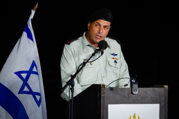 אחרי שננזף – "הקצין המכפיש" עוזב את צה"ל