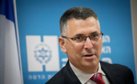 גדעון סער – התקווה החדשה של הימין או של השמאל?