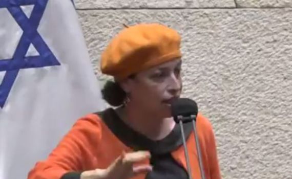 הח"כית הסרוגה: הבת שלי נגמרת לי מול העיניים. צפו