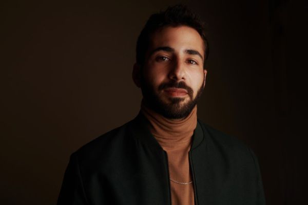 לאחר שריגש מדינה שלמה: אביחי הולנדר בסינגל חדש