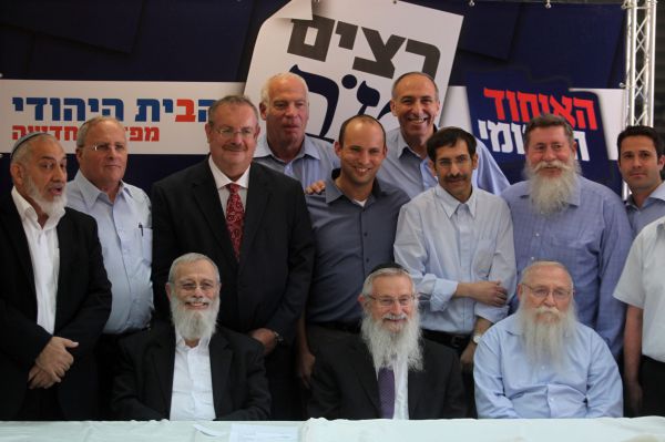 כמה פעמים כבר הבטיחו לנו להוריד את שכר הלימוד?