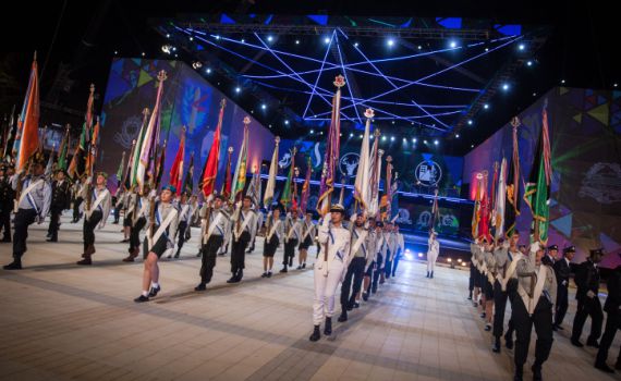 צעירה יהודייה ממקסיקו תדליק את משואת התפוצות