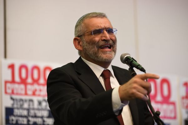 הפרקליטות: להגיש כתב אישום נגד בן ארי על הסתה