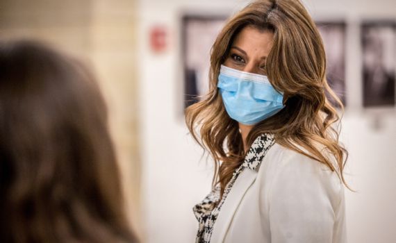 אורלי לוי אבקסיס וההשוואה לאסתר המלכה