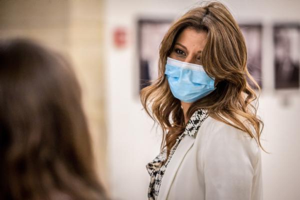 אורלי לוי אבקסיס וההשוואה לאסתר המלכה