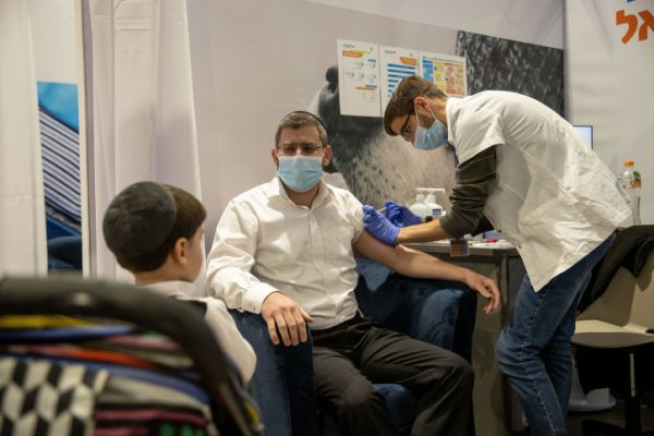 החל ממחר: חיסונים לכל הציבור מגיל 16