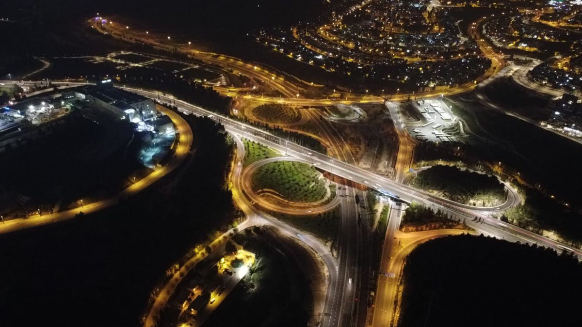 עיר עוטפת אור: בירושלים הותקנה תאורת LED