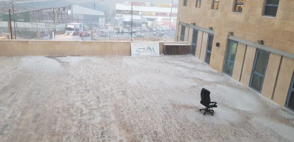 בגודל של כדורי פינג פונג: ברד כבד בירושלים. צפו