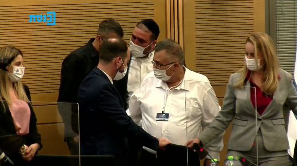 ביטן לאחר שחרורו: "לכו להתחסן ושמרו על עצמכם"