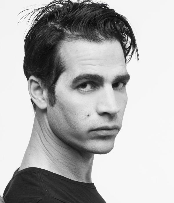 לצד סיימון קאוול: אביב גפן חוזר לריאליטי