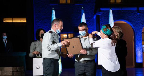 הקצין הסרוג נכנס לתפקידו כראש אכ"א