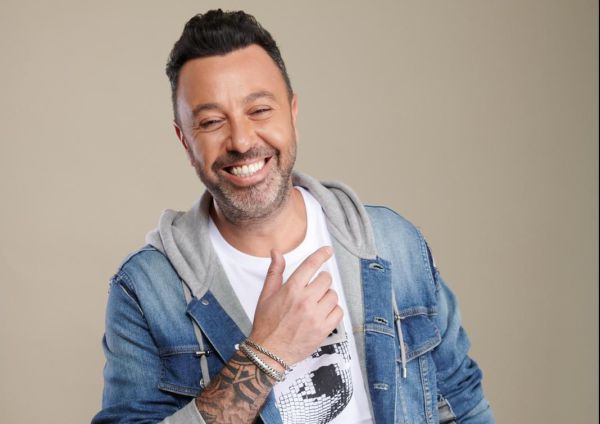 "תודה לאל על מה שיש": ליאור נרקיס בסינגל חדש